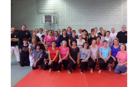 Défense Féminine du 8 oct